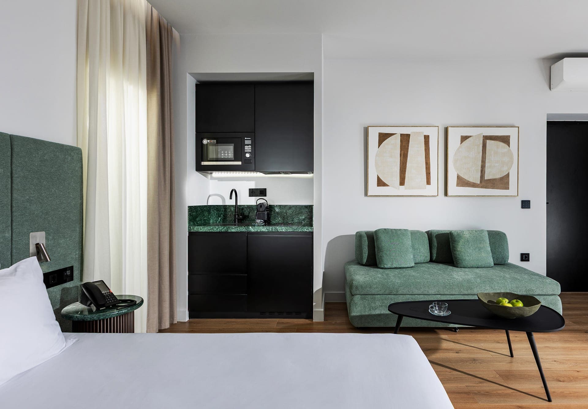 room-types-ZEAURBANLV-SUPWJB-0.jpg