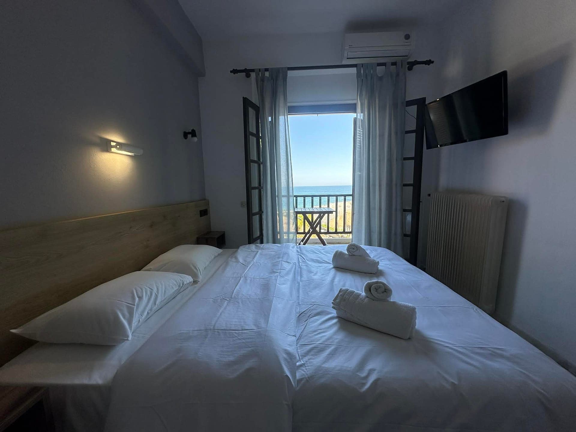 room-types-ZEFIROSHOT-SUP-0.jpg