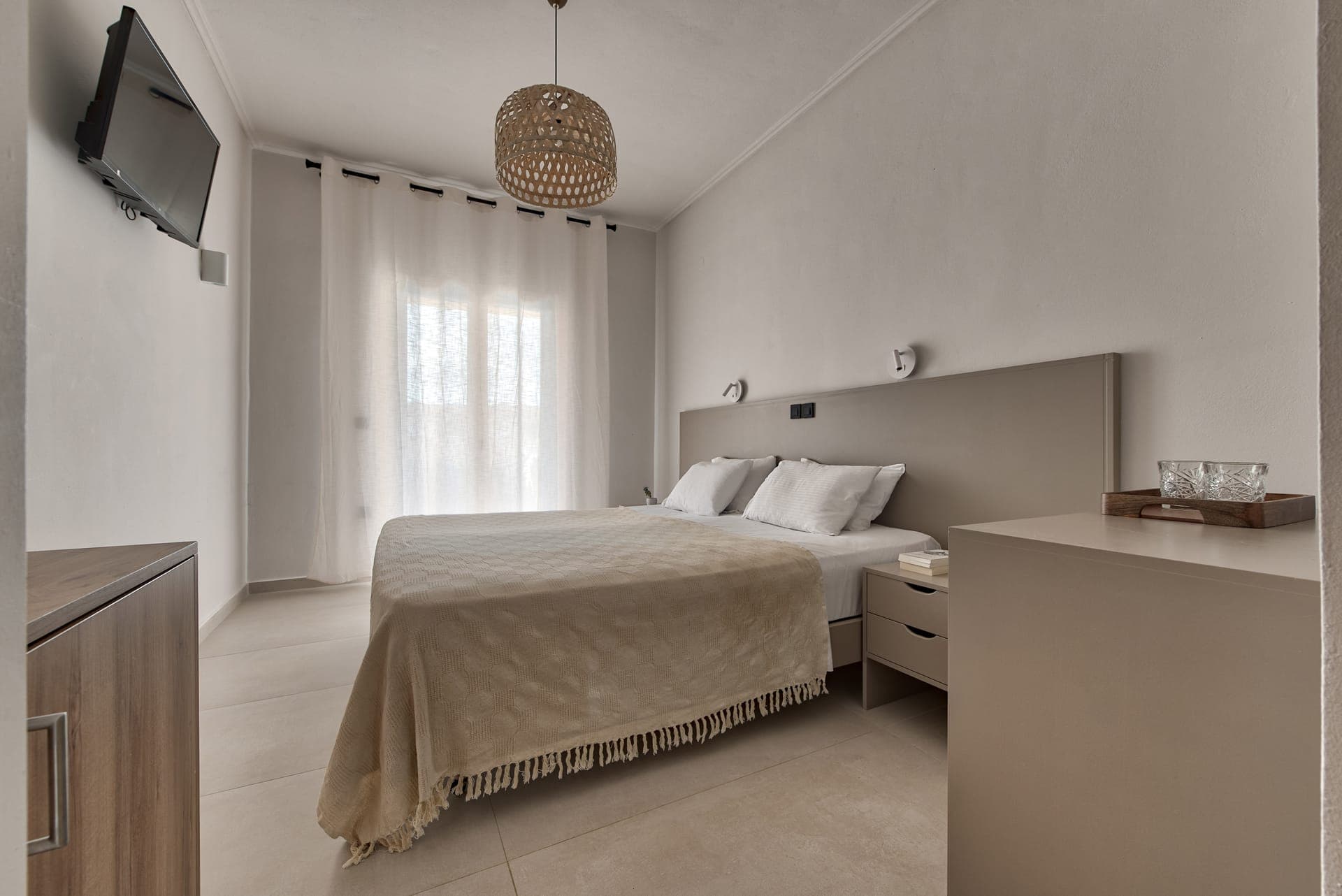 room-types-ZEFYROSECO-PRM-0.jpg