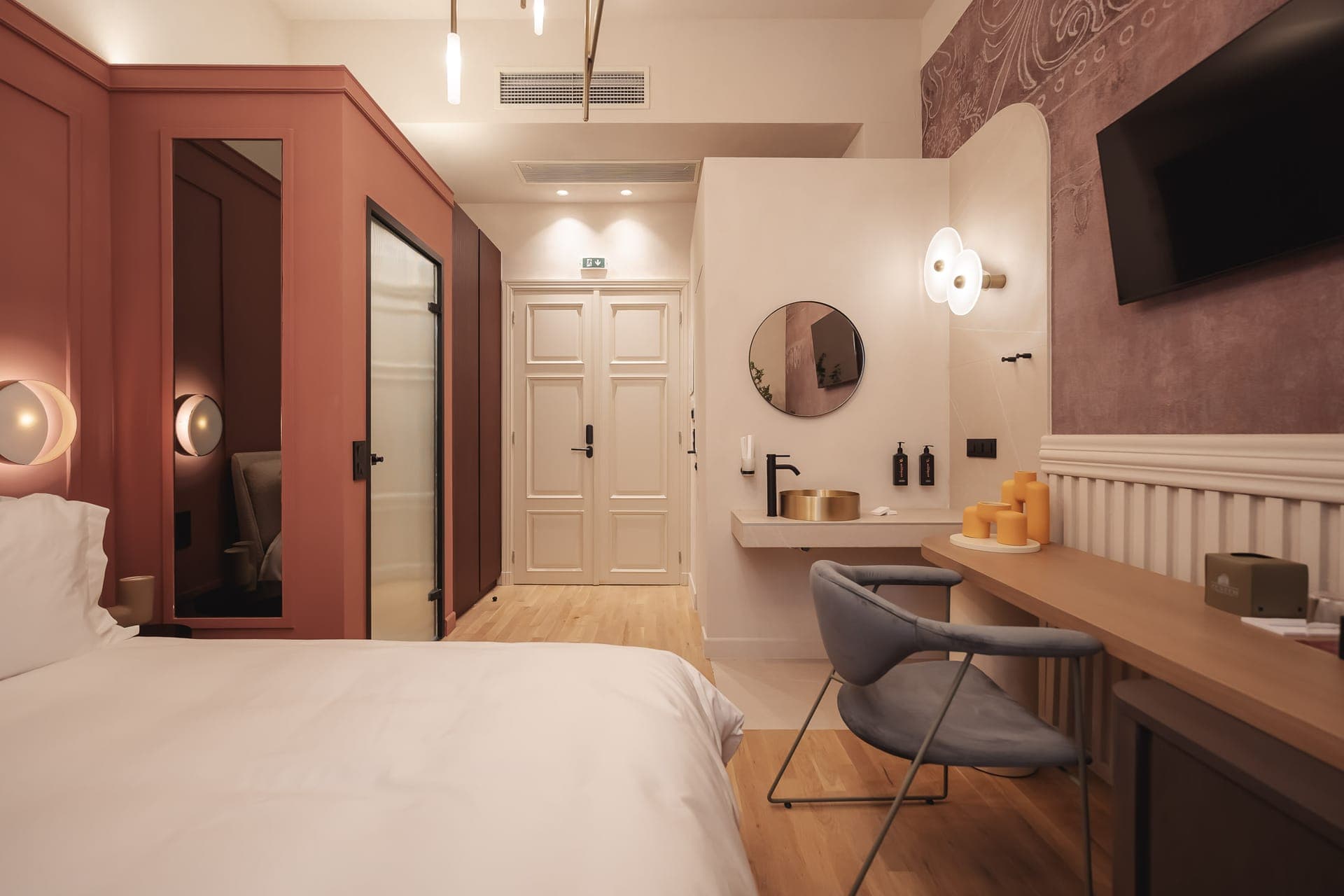 room-types-ZENITH-BEYO-0.jpg