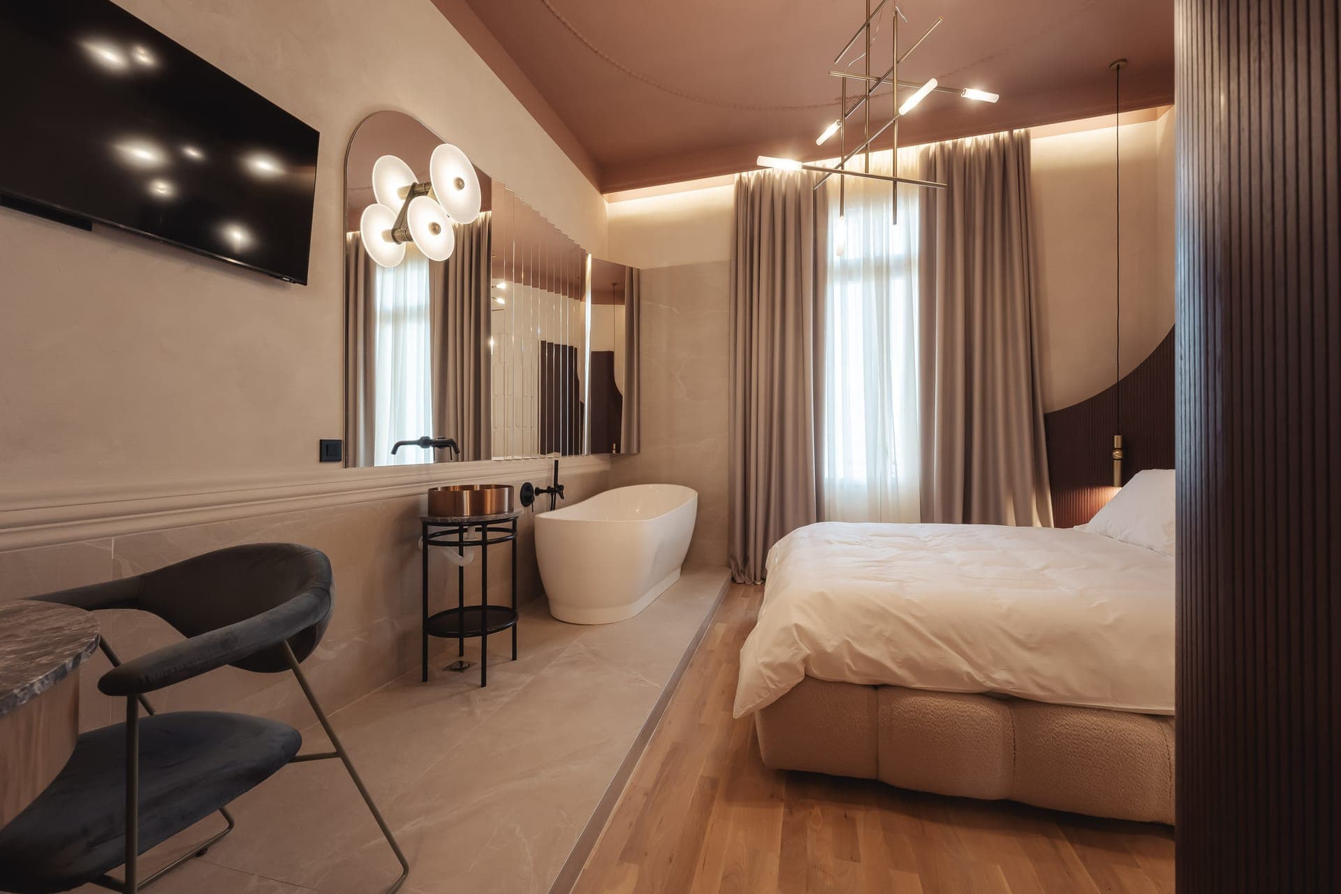 room-types-ZENITH-ELEG-0.jpg