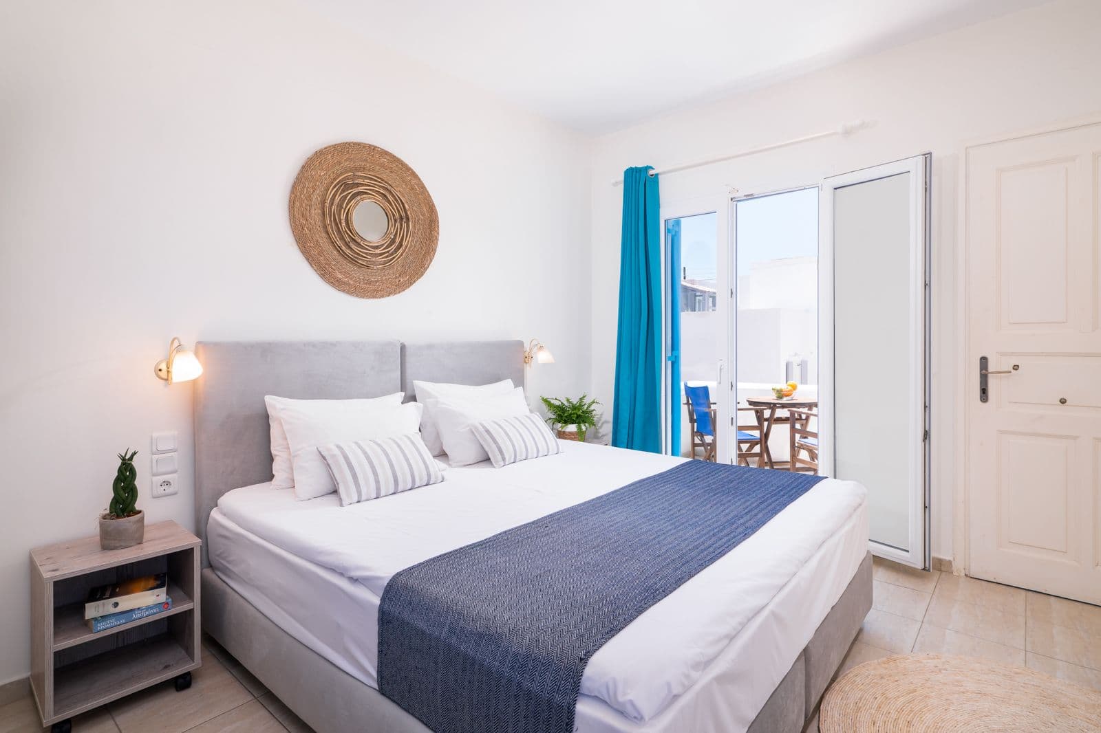 room-types-ZOEAPARTME-SSGV-0.jpg
