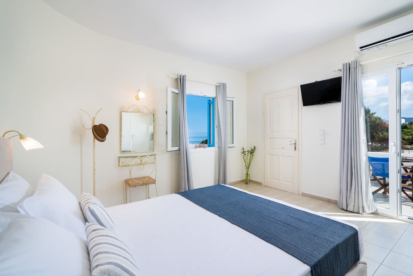 room-types-ZOEAPARTME-SSSV-0.jpg