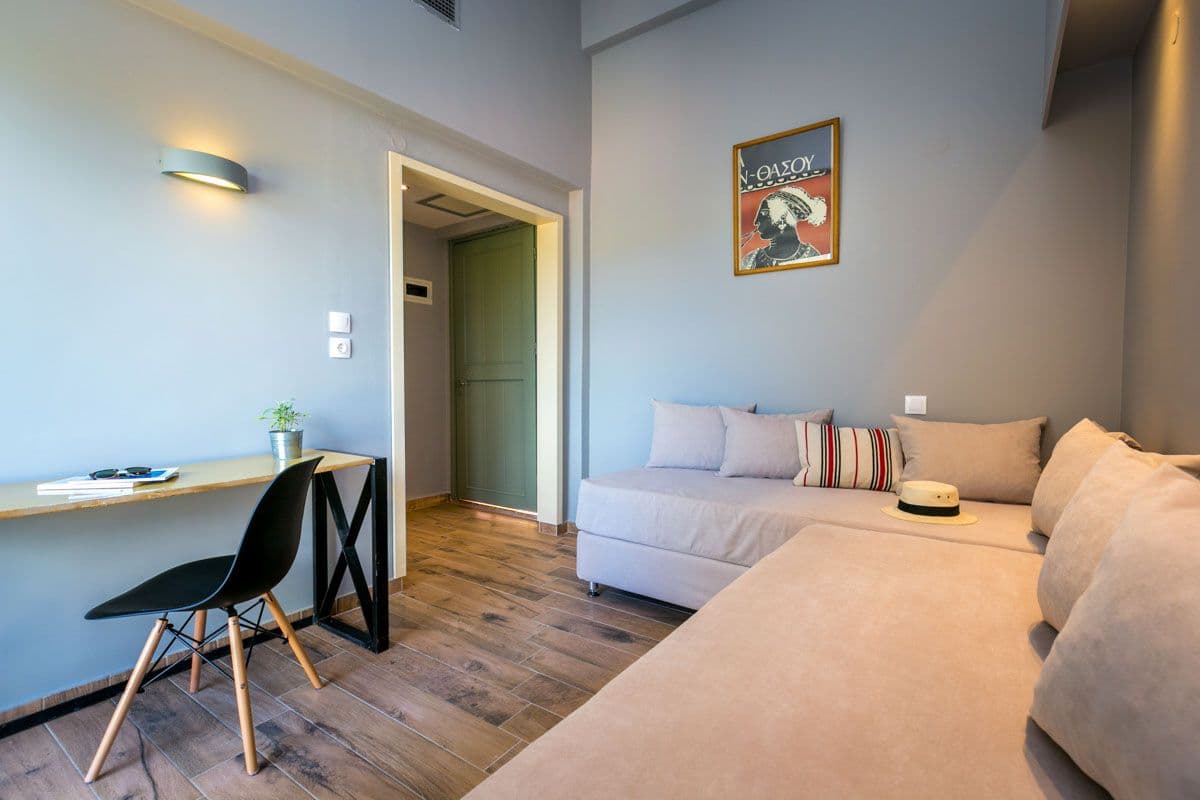 room-types-ZOEHOTEL-SUPFAM-0.jpg