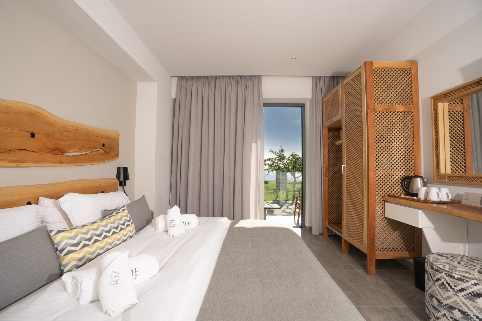 room-types-ZOERESORT-FFS-0.jpg