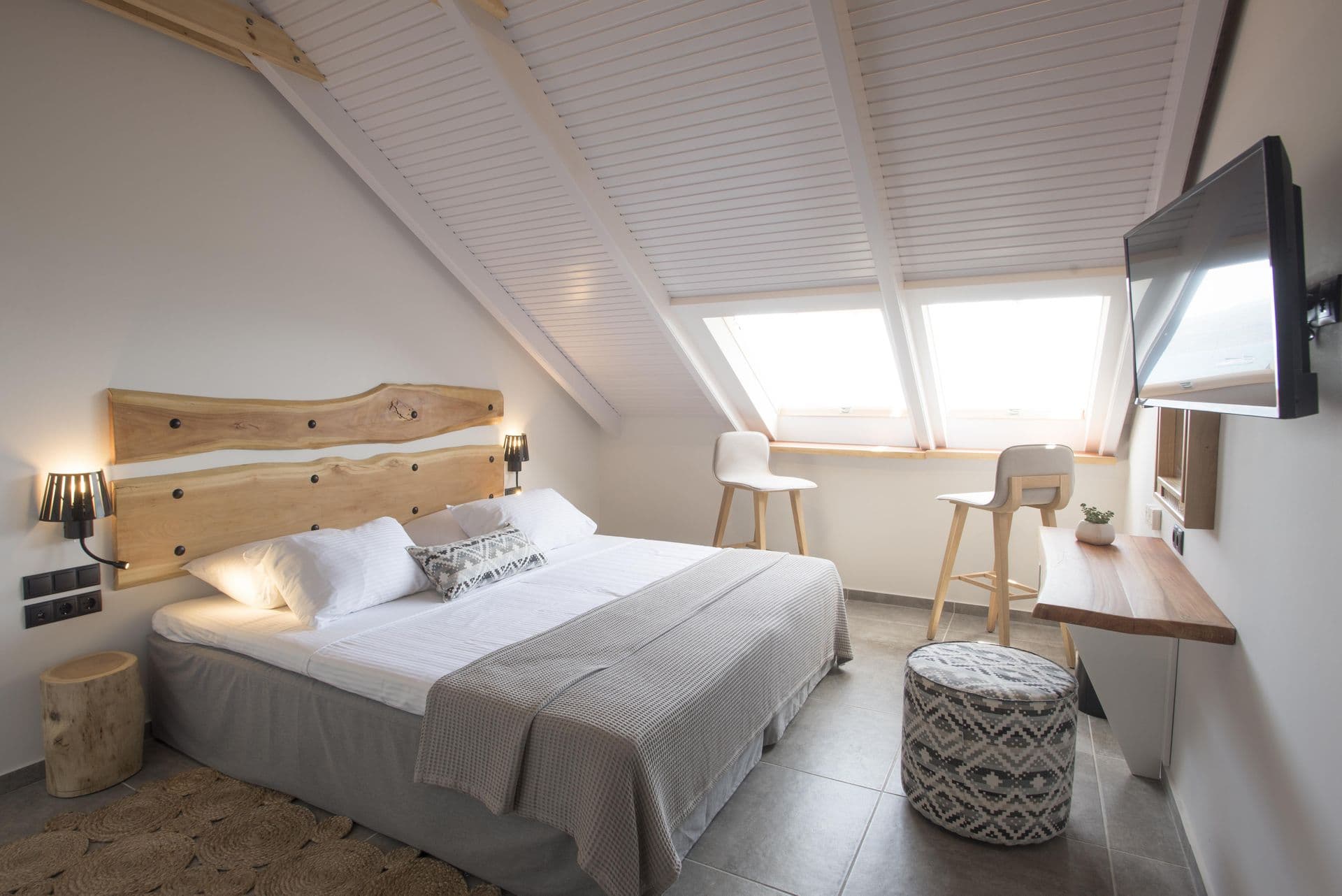 room-types-ZOERESORT-LSRSV-0.jpg
